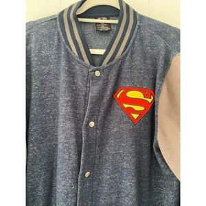 Men's Superman DC Jacket Medium Blue & Gray Snap Comics Retro Hero H109